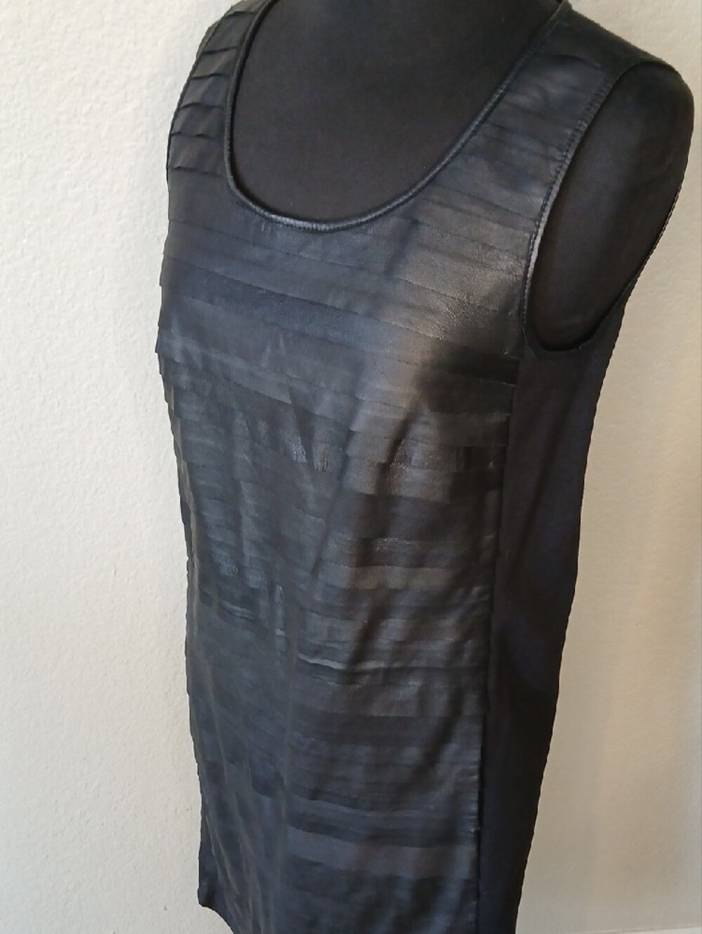 DKNY Black Sleeveless Scoop Neck Tank with Subtle Stripe Sheen